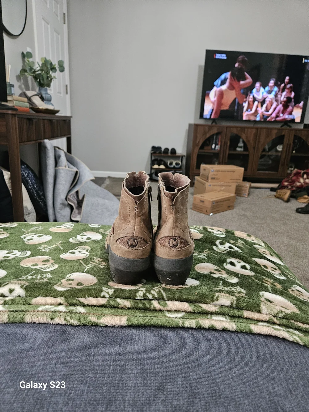Merrell Grizzle Women's Ankle Boots Size 6 Brown Suede Zip Comfort Clog Heel